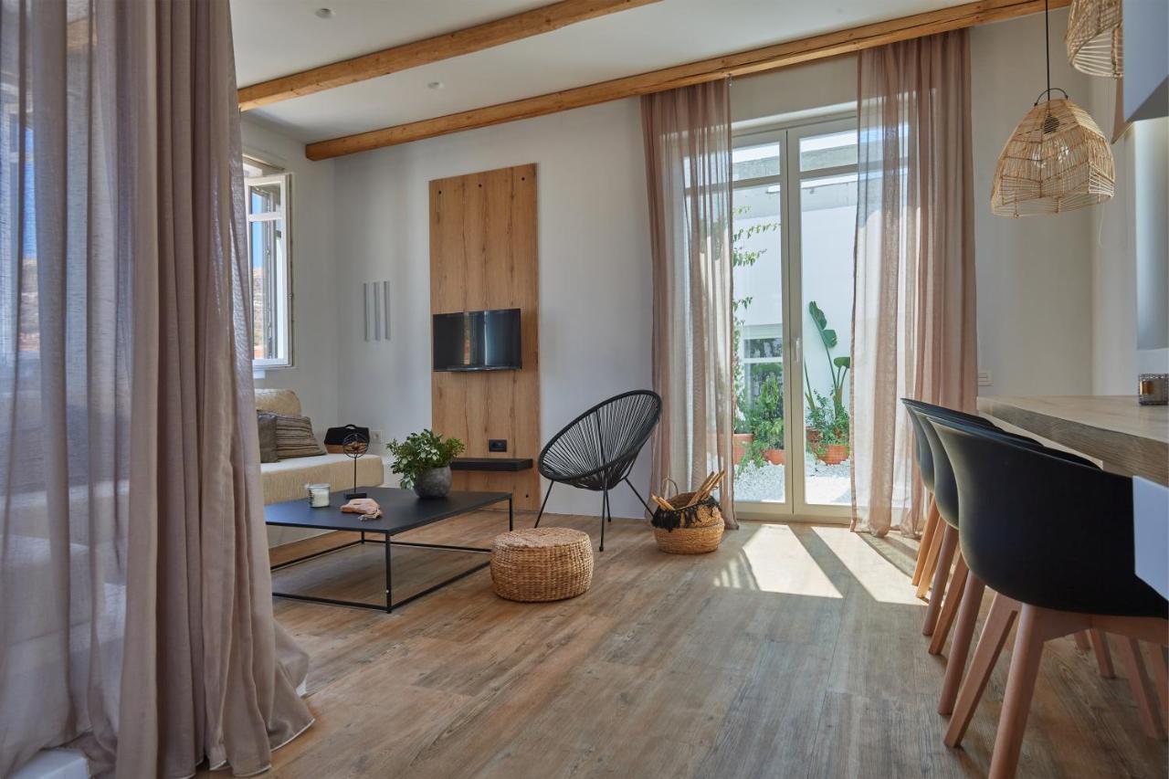 Casa Mardiva Terra Apartment ปาริเกีย ภายนอก รูปภาพ